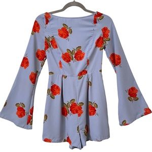 URBAN OUTFITTERS Romper Womens Small Blue Rose Print Bell Sleeve Open Back Short